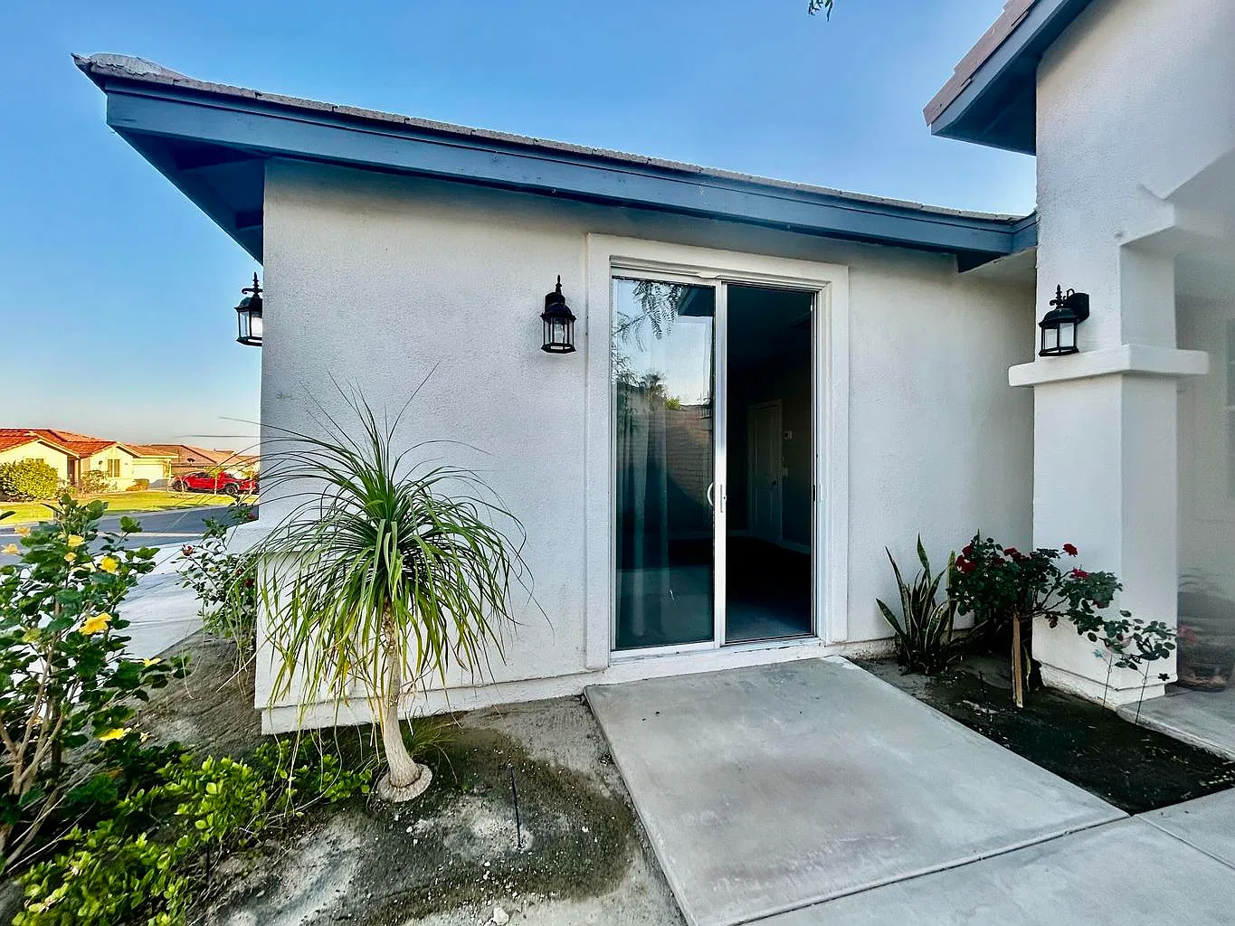 4 bed, 1900 sqft, $1,300 — Photo 3