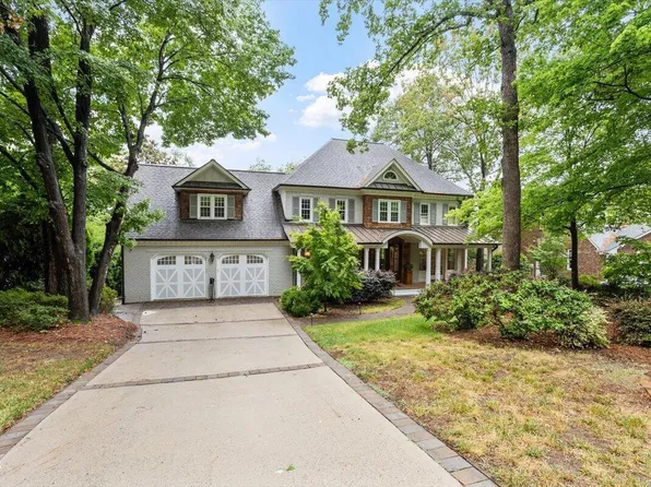 150 Lochwood West Dr, Cary, NC 27518