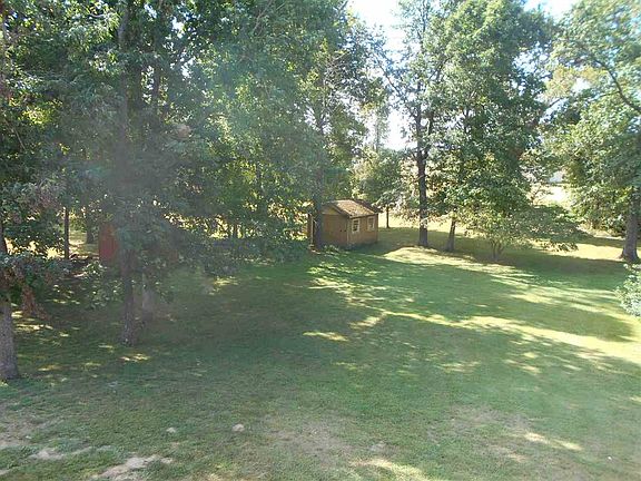 3rd image of 408 Heritage Dr