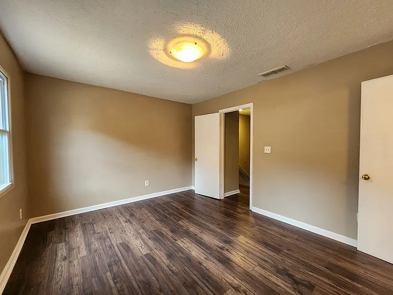 3547 Main Station Dr SW — Photo 15