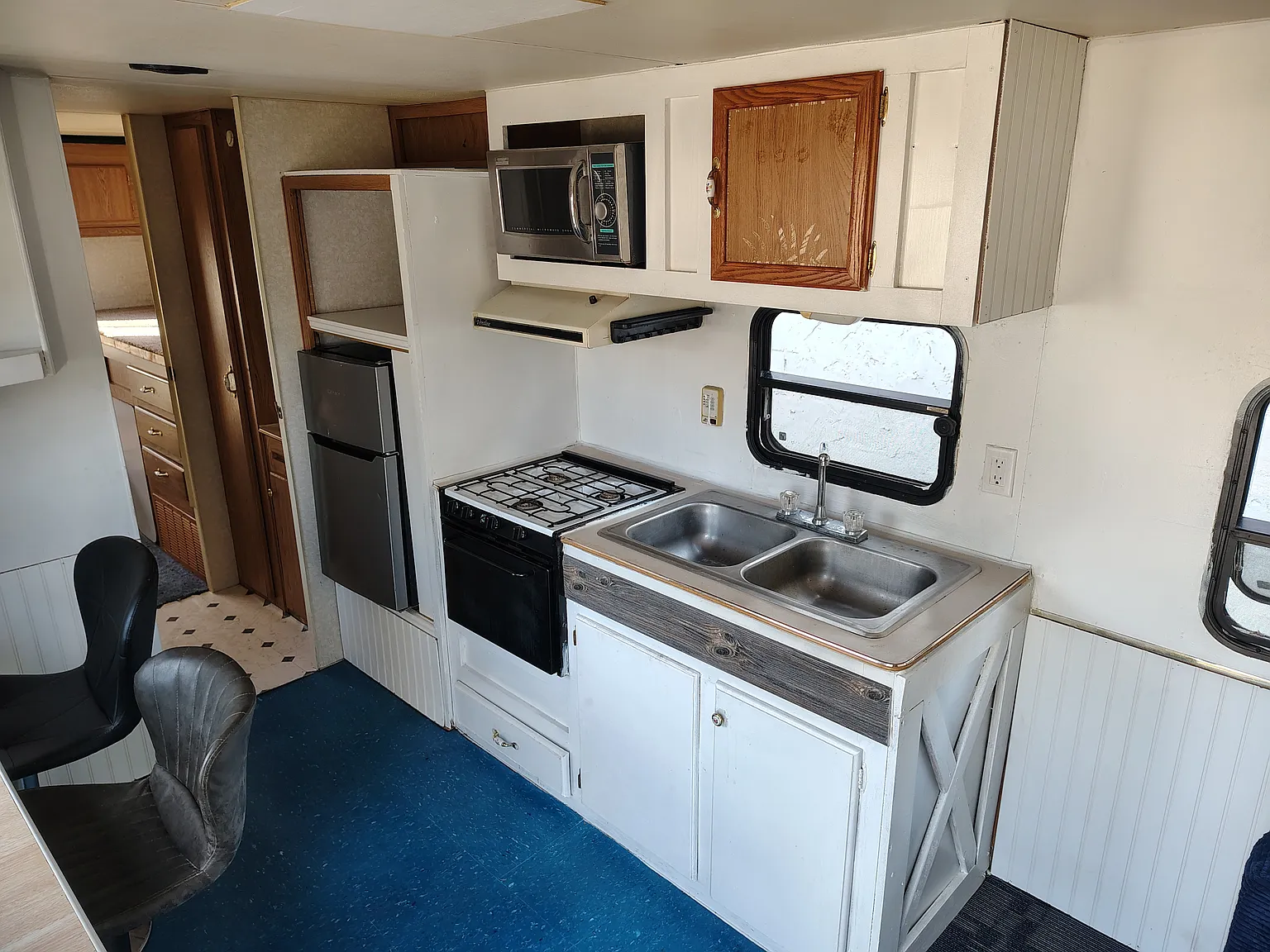 2 bed, $695 — Photo 3