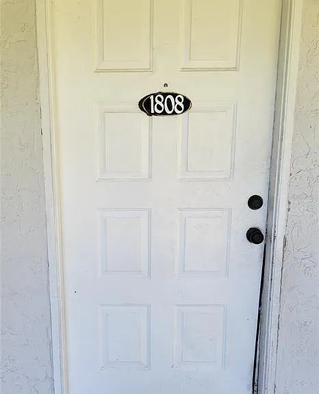 1808 Northlake Dr #1808 — Photo 9