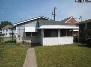 317 Louisiana Ave, Chester, WV 26034