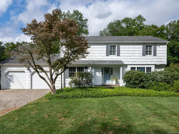 520 Hoyt Street, Darien, CT 06820