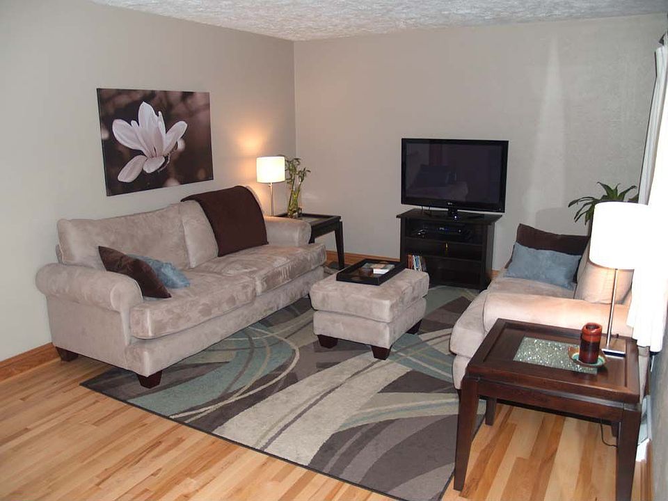 1st image of 3215 Chadwick Dr