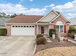 430 Foxwood Ln, Wilmington, NC 28409