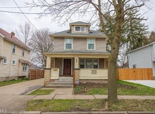 927 Chalker St, Akron, OH 44310