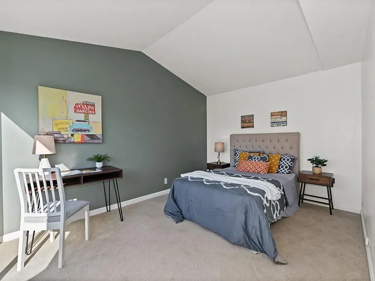 1545 Camden Village Cir — Photo 27