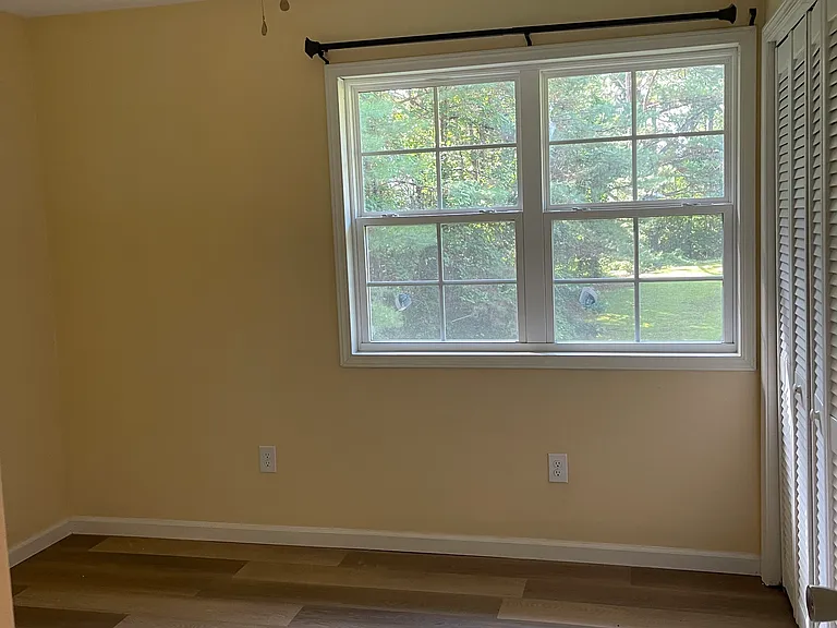 8815 Twitley Branch Rd — Photo 5