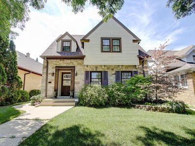 3353 N 44th St, Milwaukee, WI, 53216