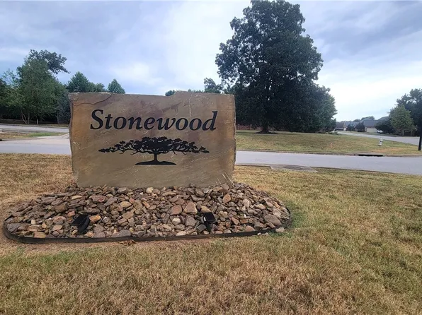 3146 E Hearthstone Dr #74, Springdale, AR 72764