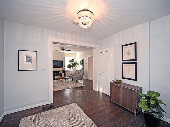 4th image of 3370 Woodford Rd