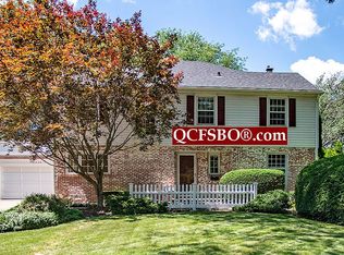 2336 Fairhaven Rd, Davenport, IA 52803