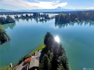 3631 Deer Island Dr E, Lake Tapps, WA 98391