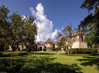 600 Admiralty Parade W, Naples, FL 34102