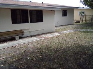 17302 NW 9th Ct, Miami Gardens, FL 33169