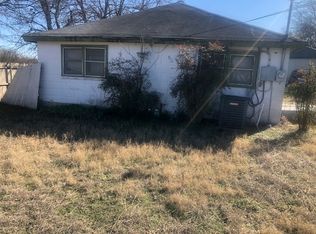 620 Mansfield Rd, Cleburne, TX 76031