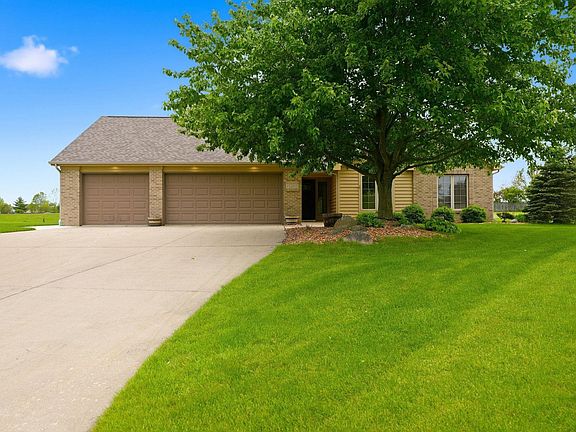 2nd image of 15205 Wild Meadow Pl