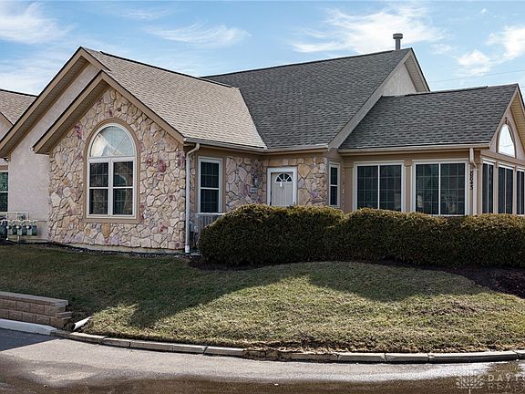 2nd image of 8843 Birkdale Hills Cir