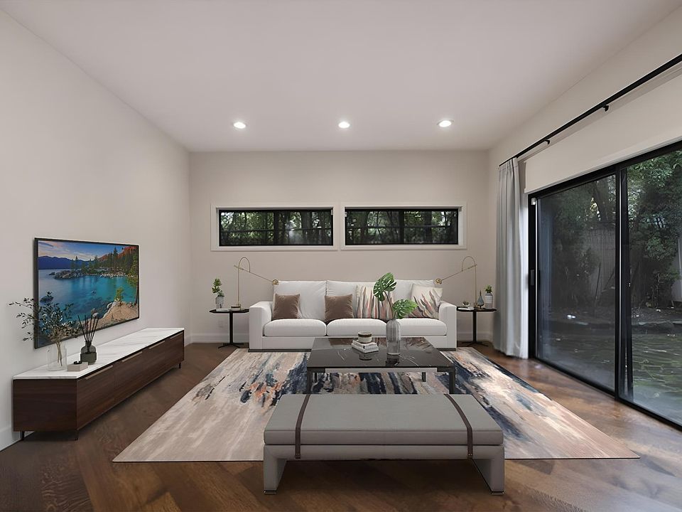 1st image of 111 Baywood Ave #B