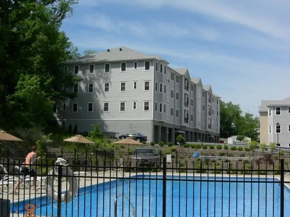 413 Fountain Vw, Morgantown, WV 26505