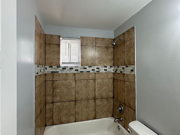 2nd image of 1430 Golfair Blvd Unit 3