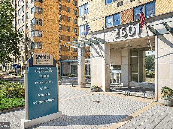 3rd image of 2601 Pennsylvania Ave APT 1014