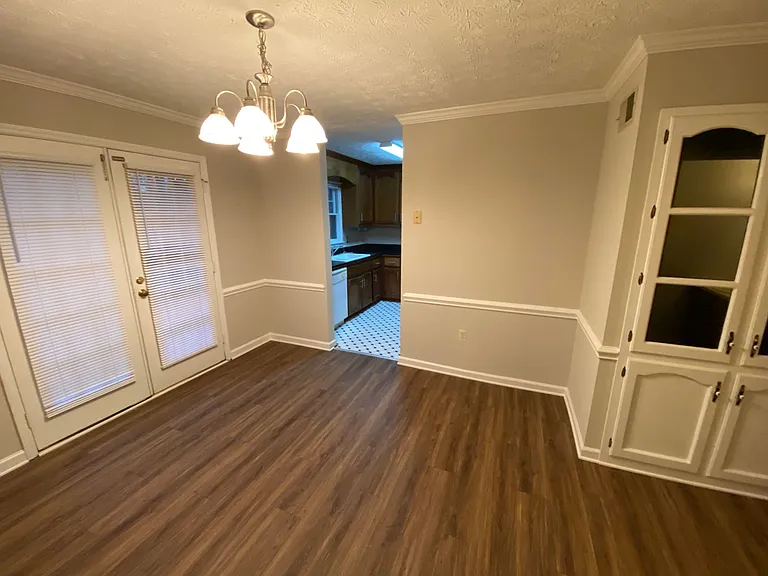 250 Cleveland Rd #211 — Photo 5