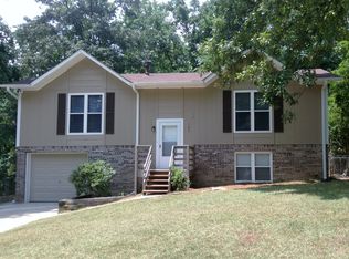 105 Morningside Dr, Trussville, AL 35173