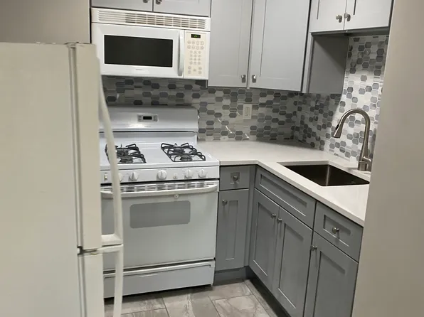 635 Willow Way #A, Glenolden, PA 19036