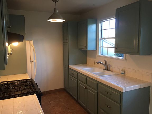 4th image of 3914 1/2 Sawtelle Blvd