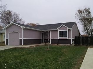 2103 Hackberry Cir, Longmont, CO 80501