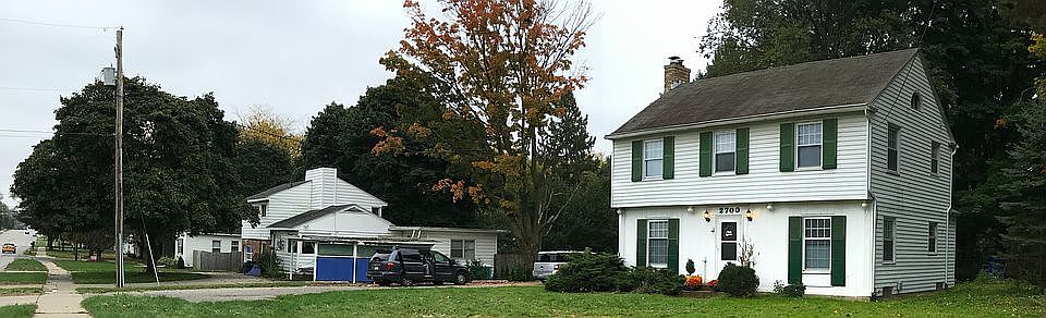 1st image of 2700 Lake Michigan Dr NW