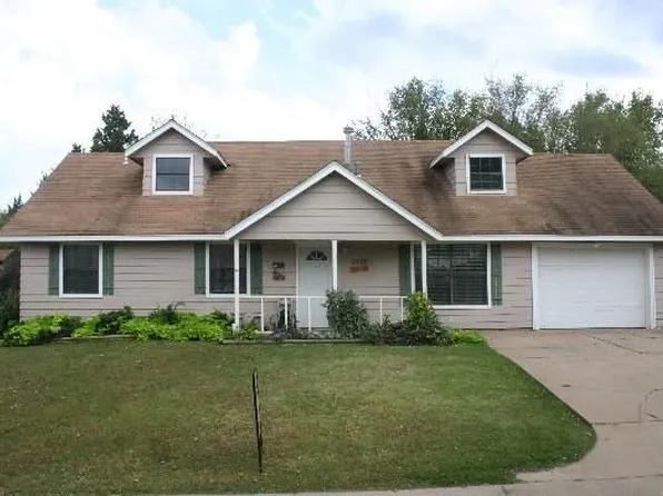 2121 E Post Oak Dr, Stillwater, OK 74075