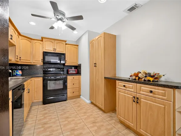 1055 NW 83rd Ave #C47, Fort Lauderdale, FL 33322