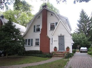 18 Oakridge Rd, Bloomfield, NJ 07003