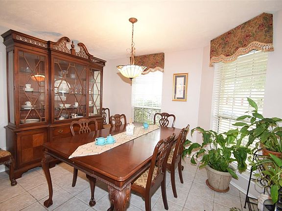 5th image of 18055 Green Hazel Dr