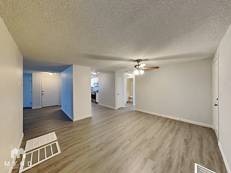 545 Truffles St — Photo 8