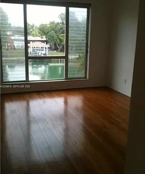 3921 N Meridian Ave #3C — Photo 5