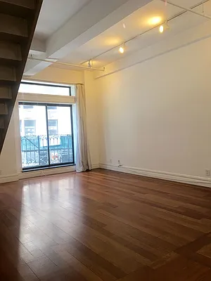 Rented by Upton Realty Group | media 16