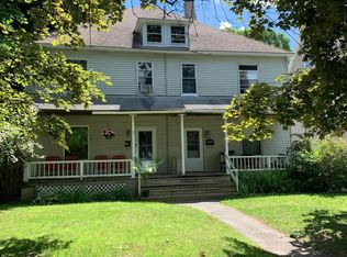 74 Lenox Ave, Pittsfield, MA 01201