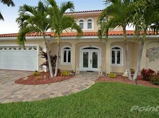 516 70th St, Holmes Beach, FL 34217