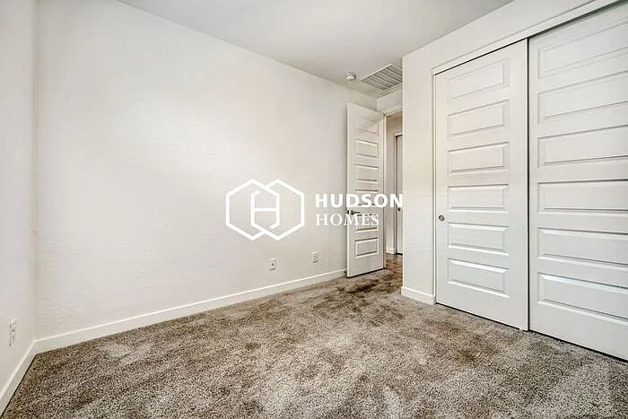 6326 W Raymond St — Photo 21