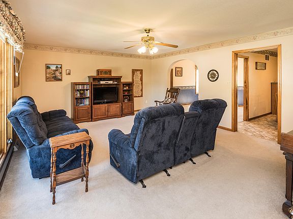 4th image of 1712 Sunset Ct