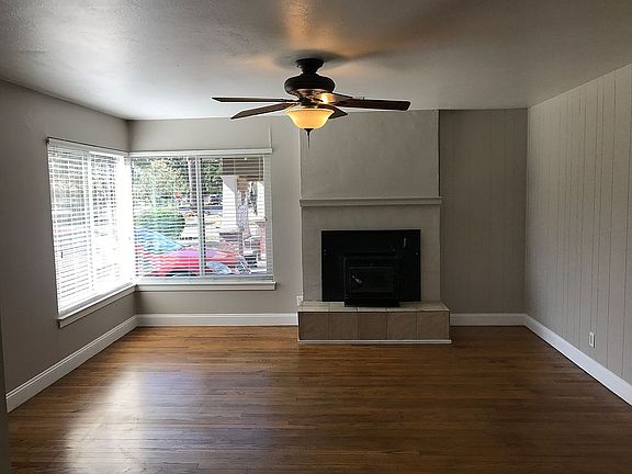4th image of 4515 E Illinois Ave