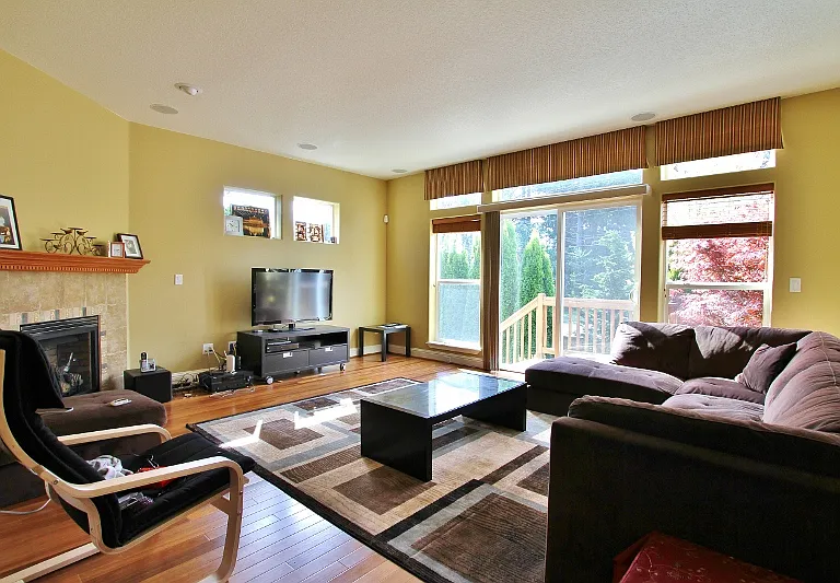 5502 NE Lagos Ct — Photo 10
