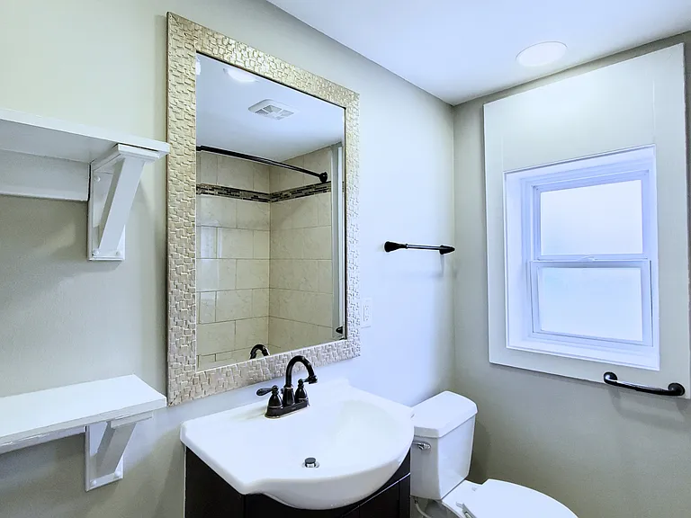 90 E 8th Ave #2 — Photo 11