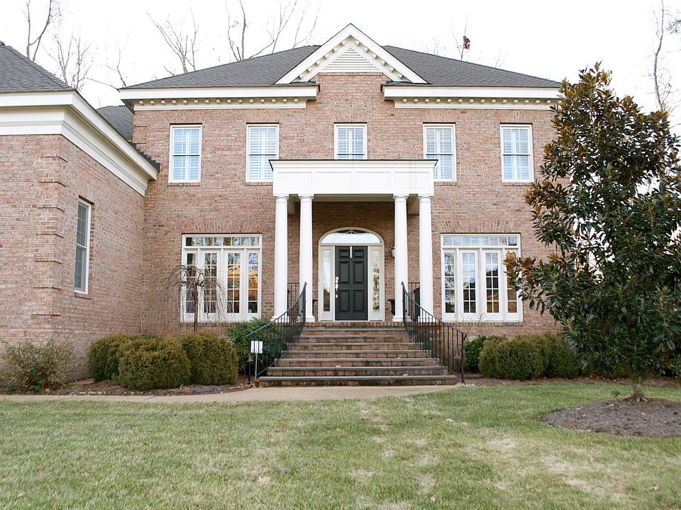All brick Colonial