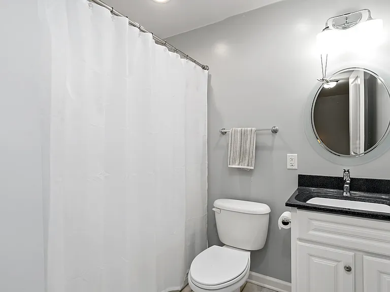 124 Cobblestone Dr — Photo 26