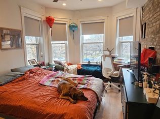2206 N Kedzie Blvd #3, Chicago, IL 60647